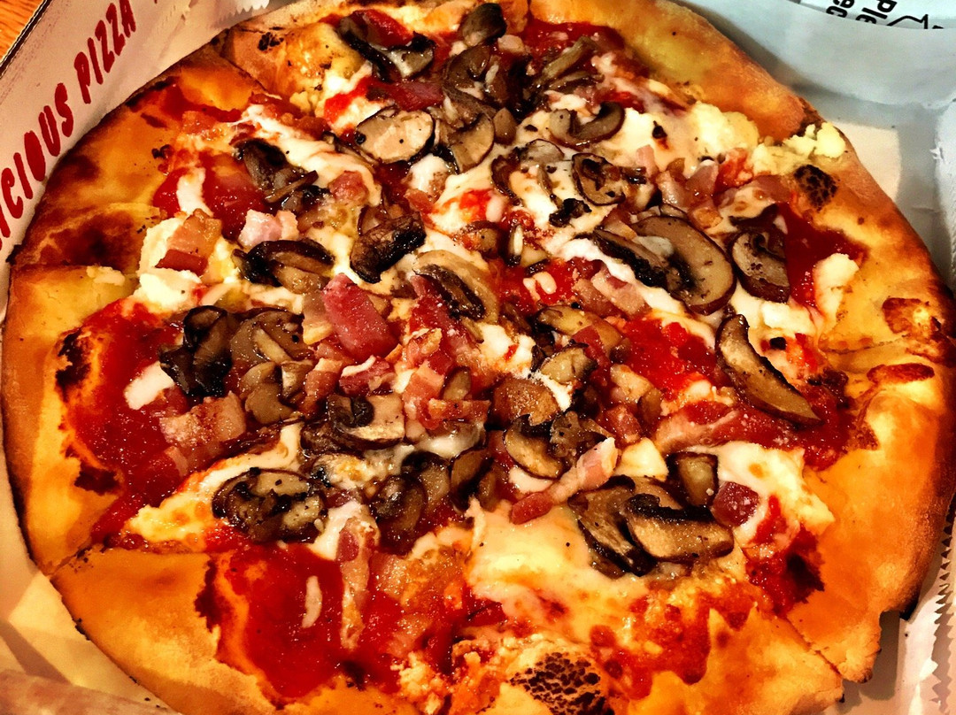 Anderson餐馆和美食-MAD A.S.S. Wood Fired Pizza