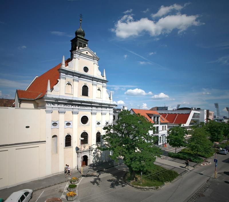 Church of St. Jozef景点图片