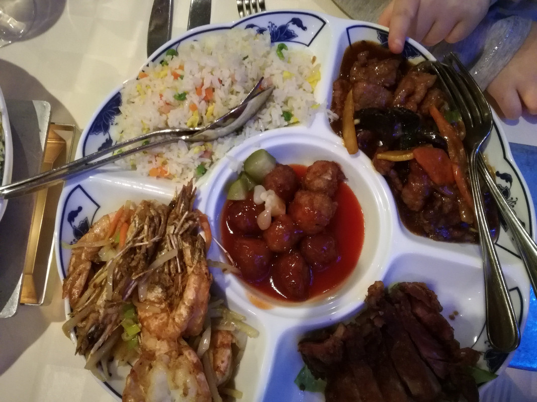 Awans餐馆和美食-zhou