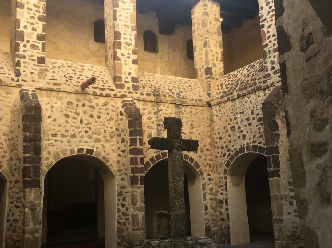 Ex Convent of Acolman景点图片