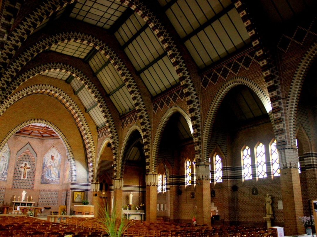 Église Notre Dame des Trévois景点图片