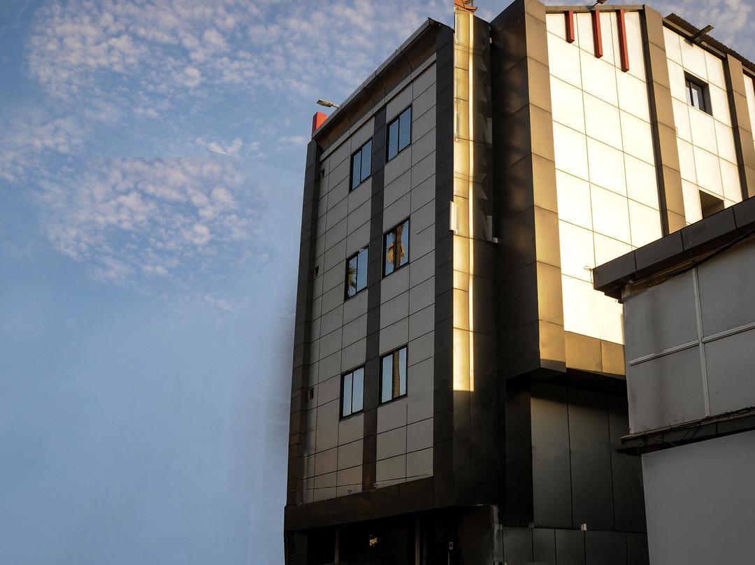 OYO Rooms Near RBI Exhibition Road主图