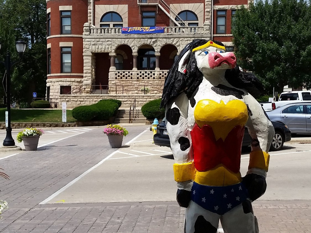 Green County Courthouse-Monroe必去景点