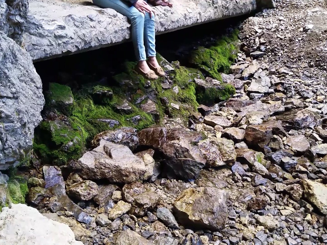 World's Largest Intermittent Spring-Afton必去景点