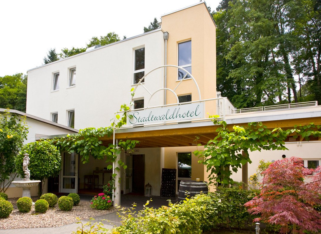 Schroeders Stadtwaldhotel主图
