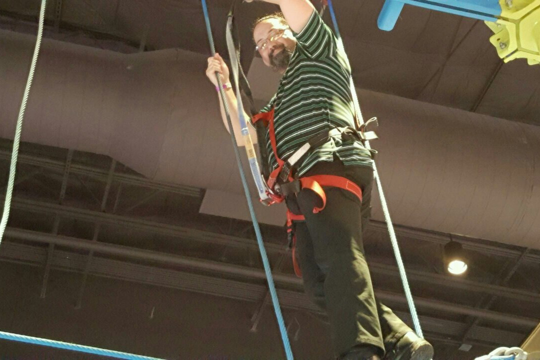 Main Event Entertainment-法尔必去景点