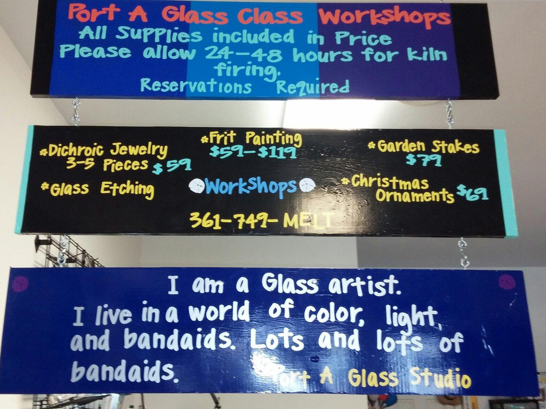 Port A Glass Studio and Art Gallery-阿兰瑟斯港必去景点