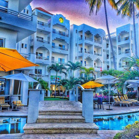 Hotel Real Villas