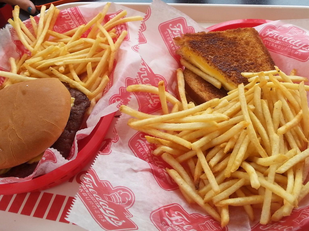 Freddy's Frozen Custard & Steakburgers