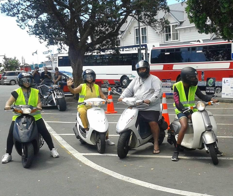 Iwi Tours-派希亚必去景点