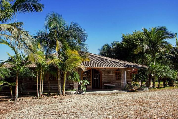 Cocal do Sul餐馆和美食-Espaco Casa Dipedra