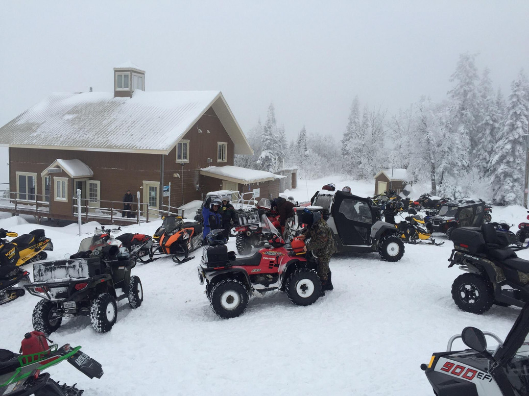 Parc Régional Montagne du Diable-Ferme-Neuve必去景点