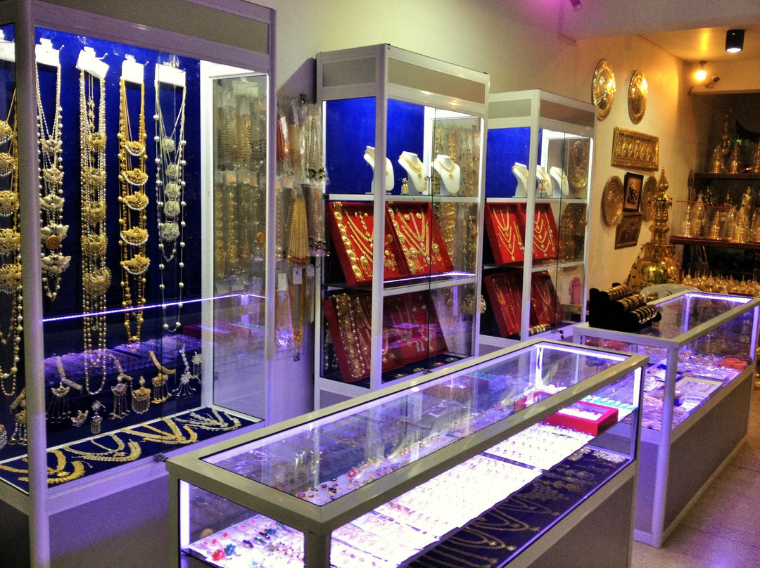Amali Brassware景点图片