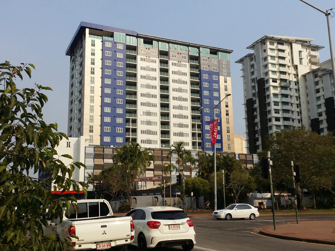 米切尔H公寓酒店