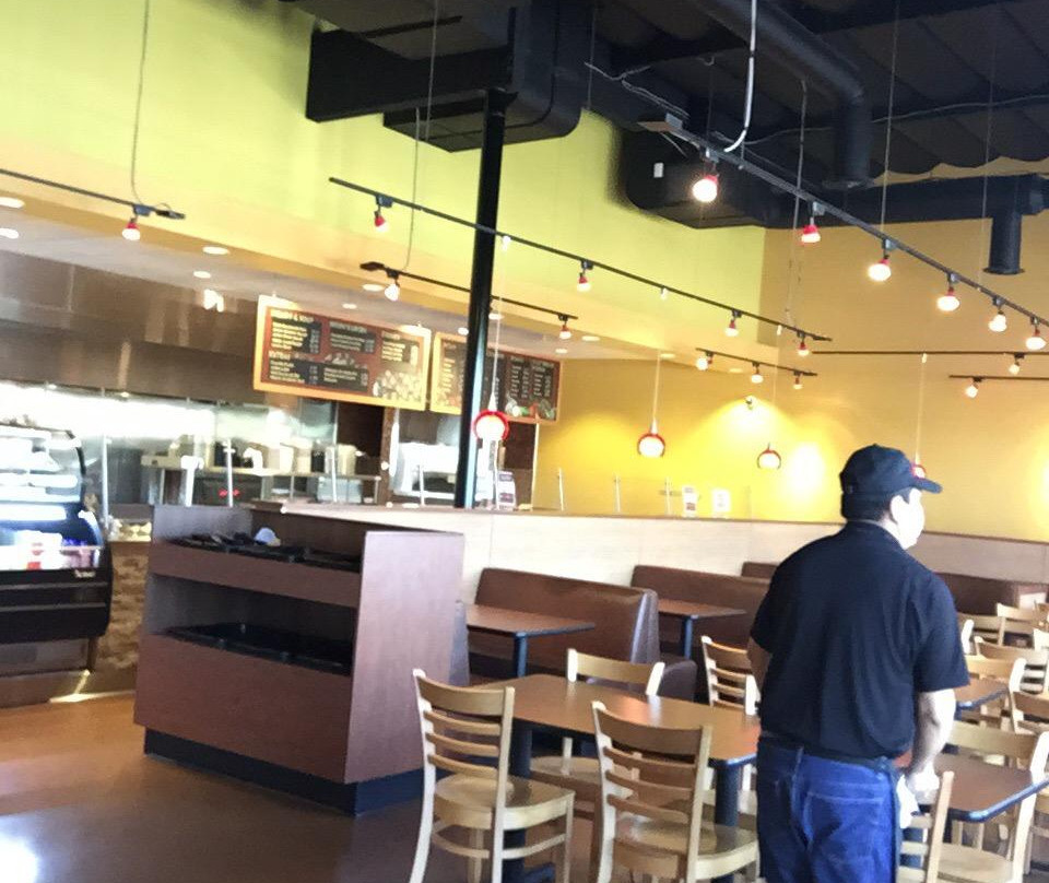 El Toro餐馆和美食-Pita Pita Cafe