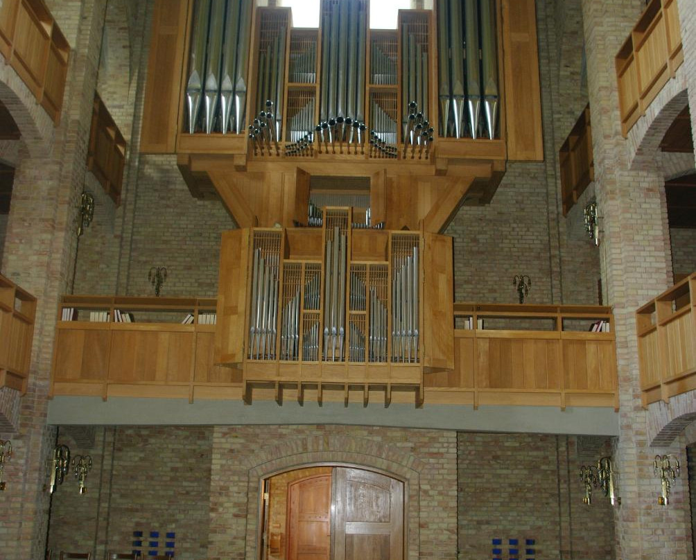 Mariehoj Kirke-锡尔克堡必去景点