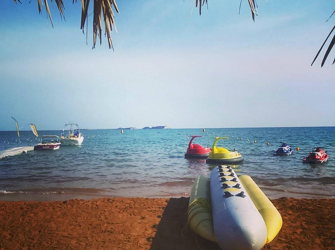 Baywatch Beach Bar and Watersports