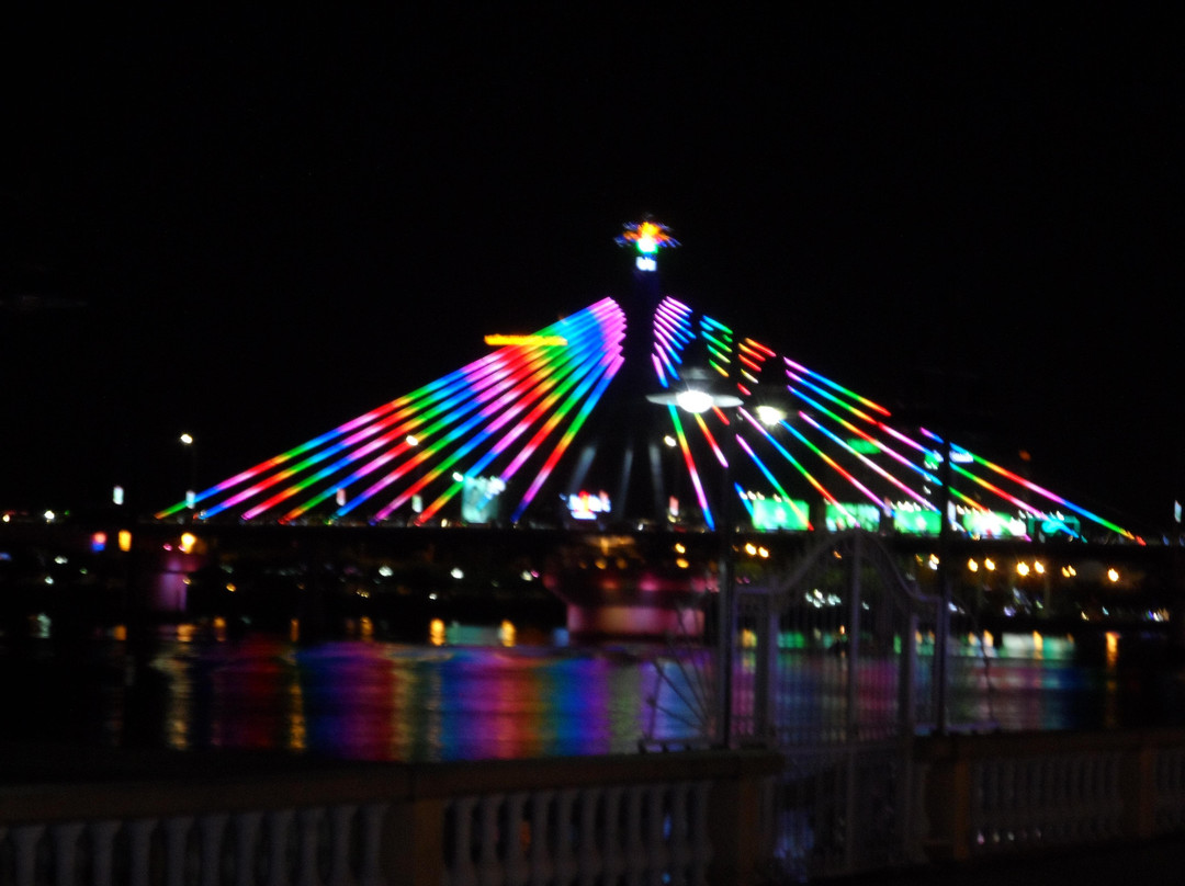 汉江桥-岘港必去景点