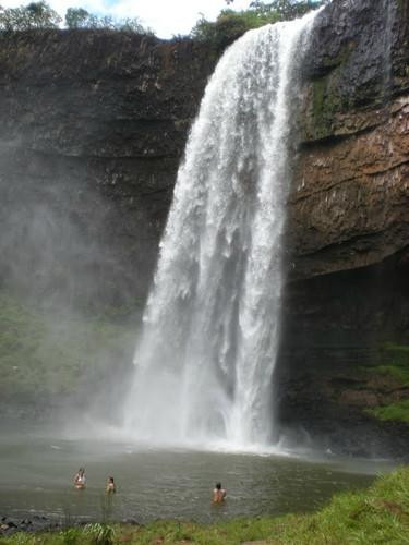 Cachoeira do Córrego Bom Jardim-Araguari必去景点