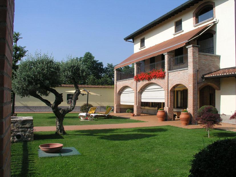 Cascina Brasile-官方