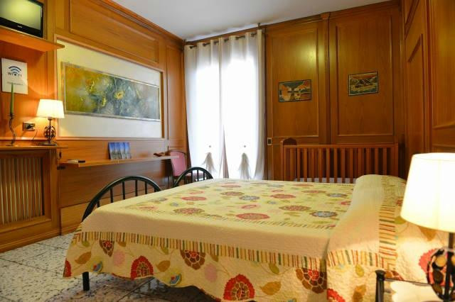 Polpenazze del Garda酒店住宿-B&B AL Baccolo