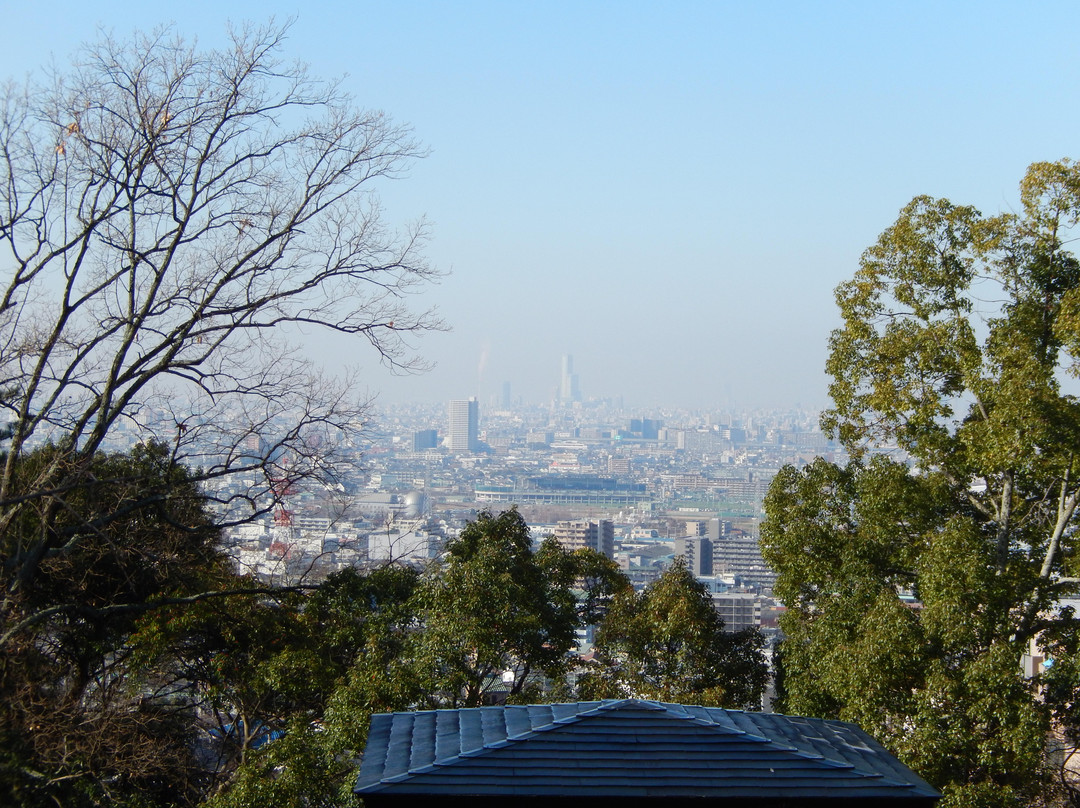 Hiraoka Park景点图片