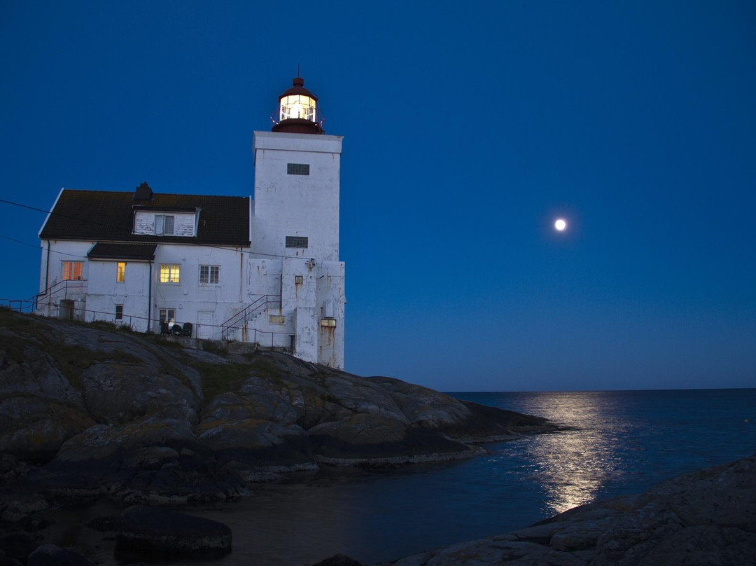 Homborsund Lighthouse-Grimstad必去景点