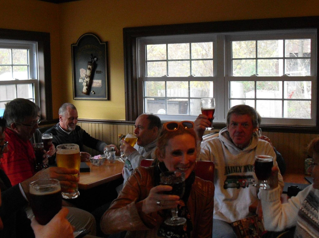 Summerstown餐馆和美食-Jack's Pub