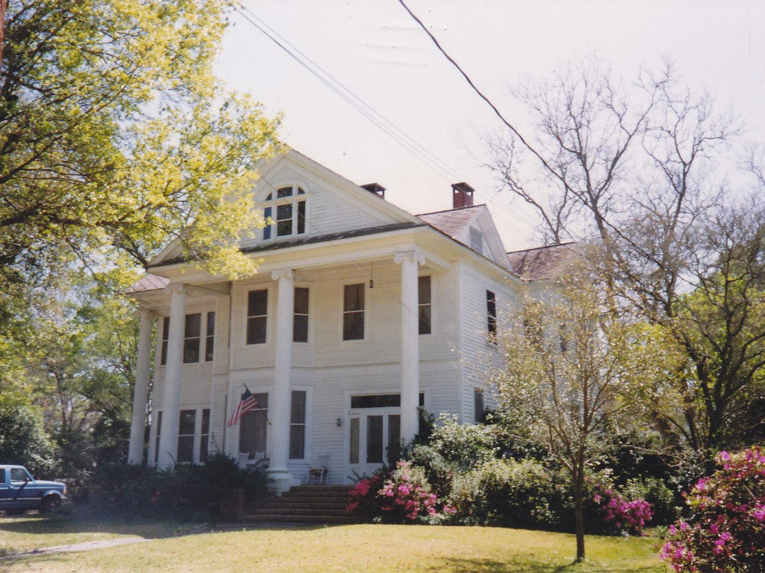 Charpentier Historic District-莱克查尔斯必去景点