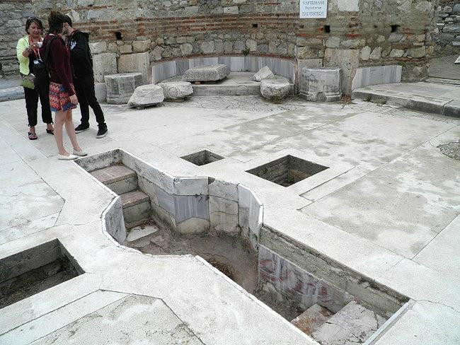 Basilica of St. John景点图片