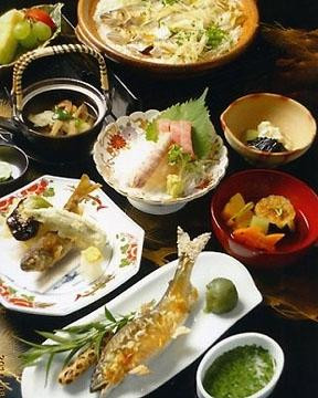 懐石料理田舎家