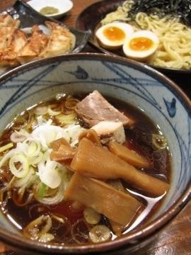 中華麺家まんまる 四ツ木店