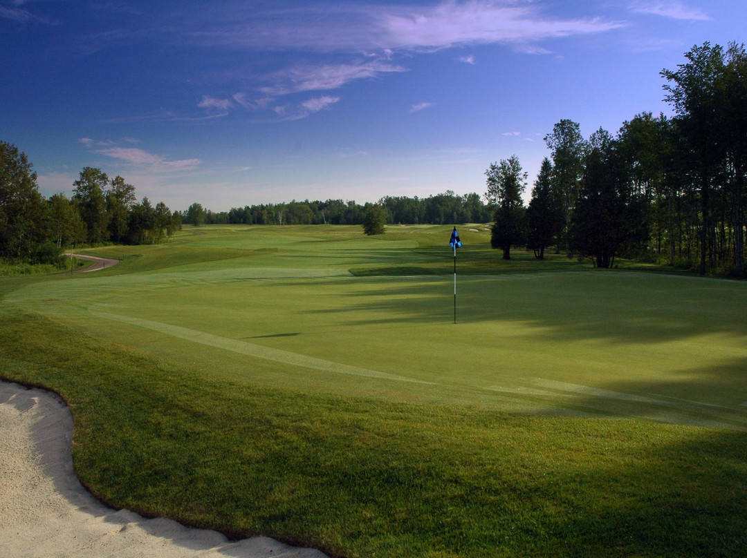 Cardinal Golf Club景点图片