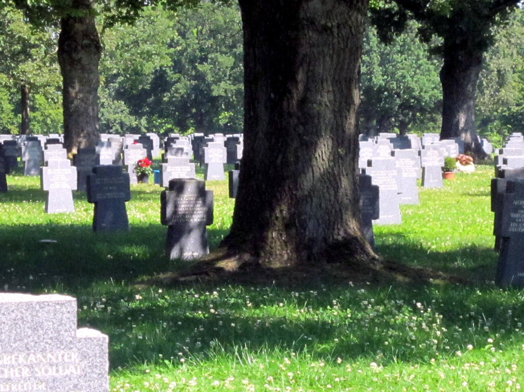 Cimetière militaire allemand d'Andilly景点图片