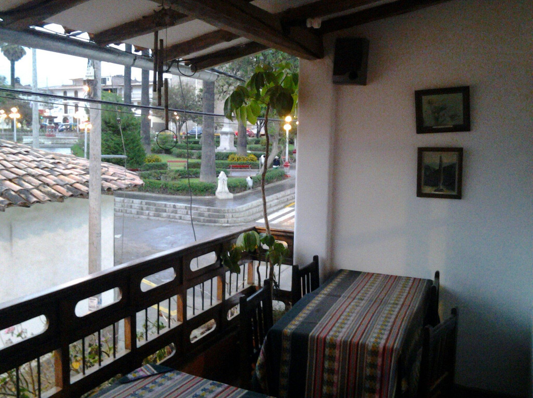 Caraz餐馆和美食-Cafe de Rat