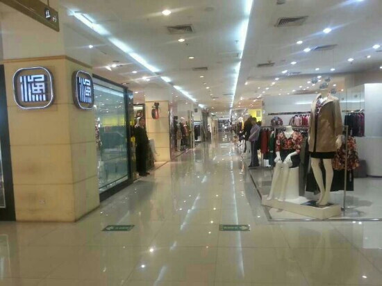 新世纪购物广场-邯郸市必去景点