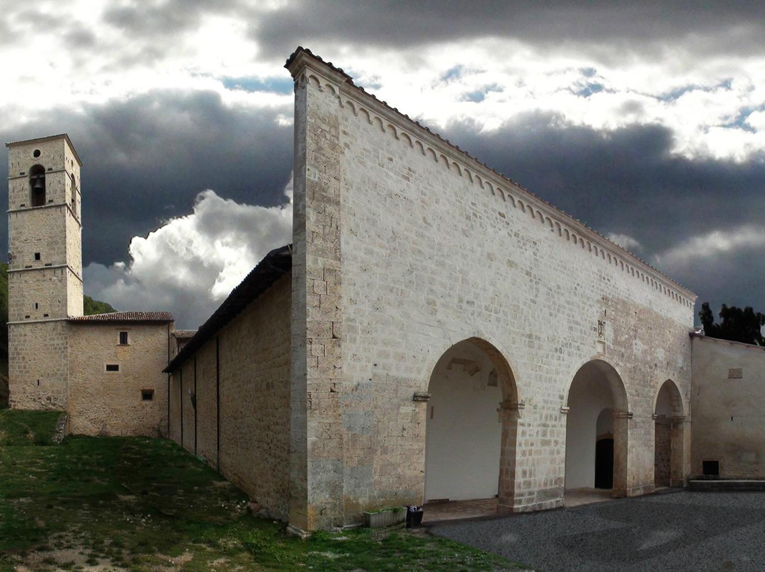 Abbazia San Giovanni Battista di Lucoli景点图片