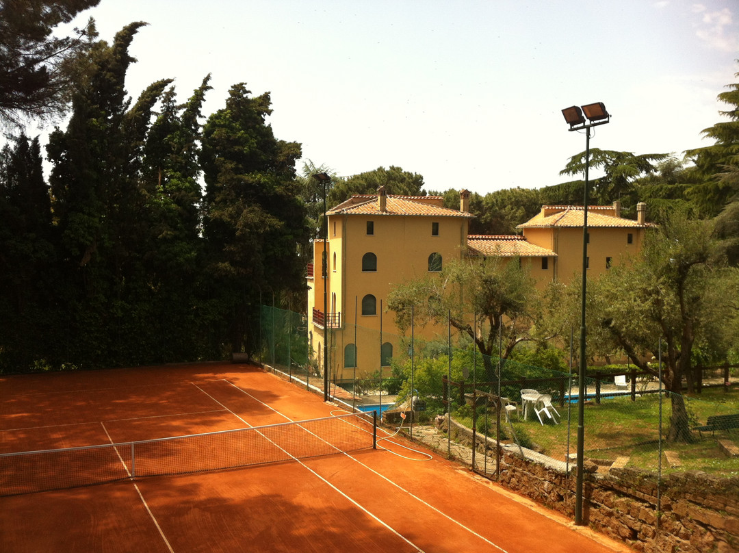 Piscina Villa Sagna-格罗塔费拉塔必去景点