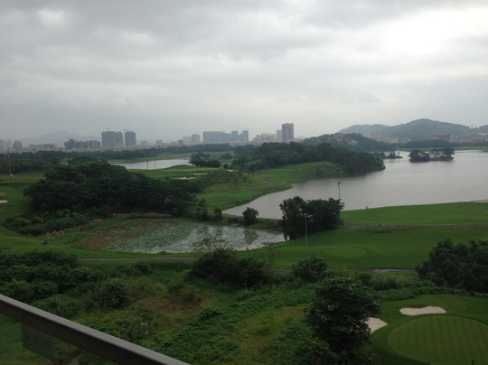 隐秀山居酒店主图