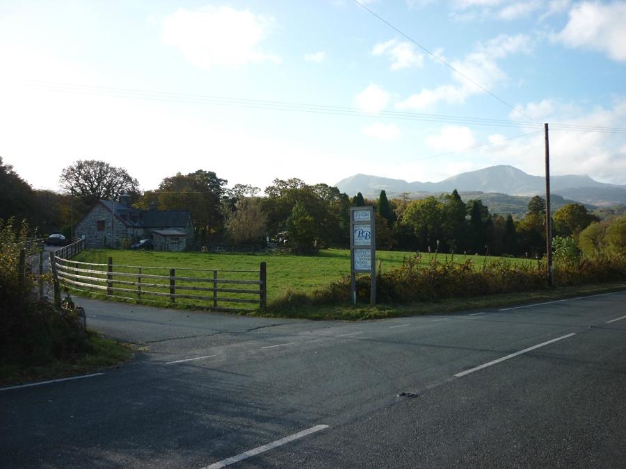 Ty Glas Farm-客卧