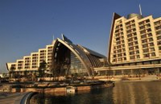 营口金泰珑悦海景大酒店主图