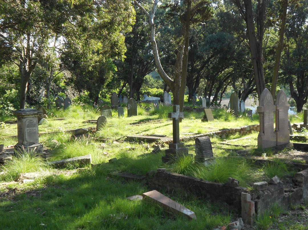 St Mary's Cemetery景点图片