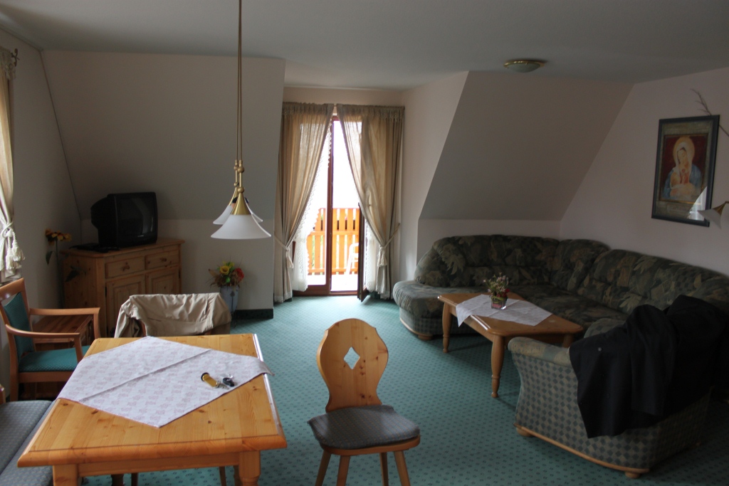Landgasthof Schruefer-客卧