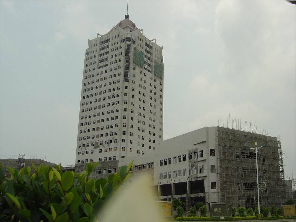 英德海螺国际大酒店-客卧