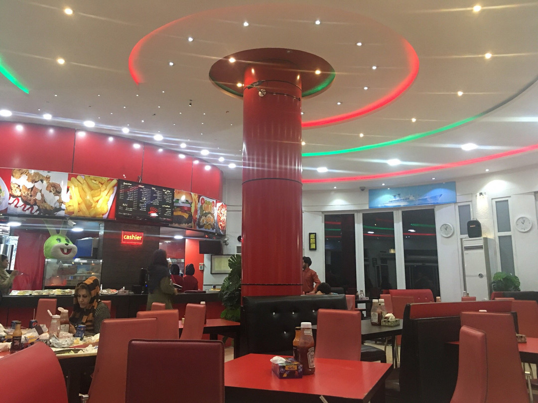 Bushehr餐馆和美食-Raffaello fast food