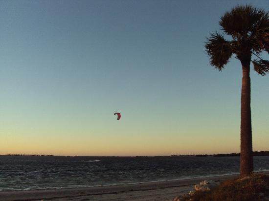 Sunset Beach-塔彭斯普林斯必去景点