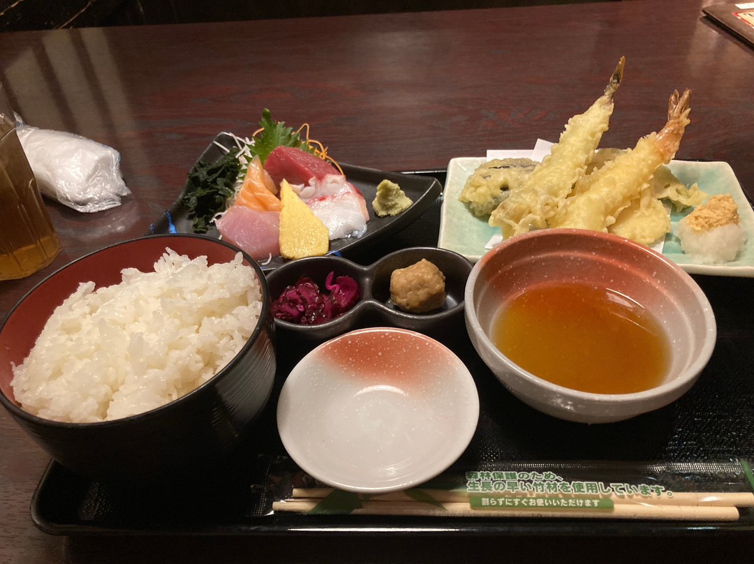 魚鮮水産 久米川南口店