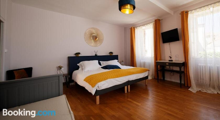 Les Chambres de la Vallée主图