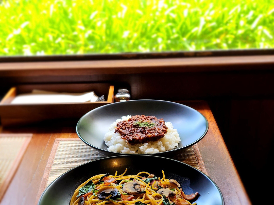 卡丽森林莫泰旅馆主图