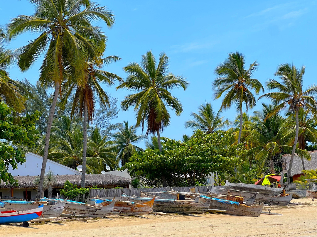 Ambatolaka Beach景点图片